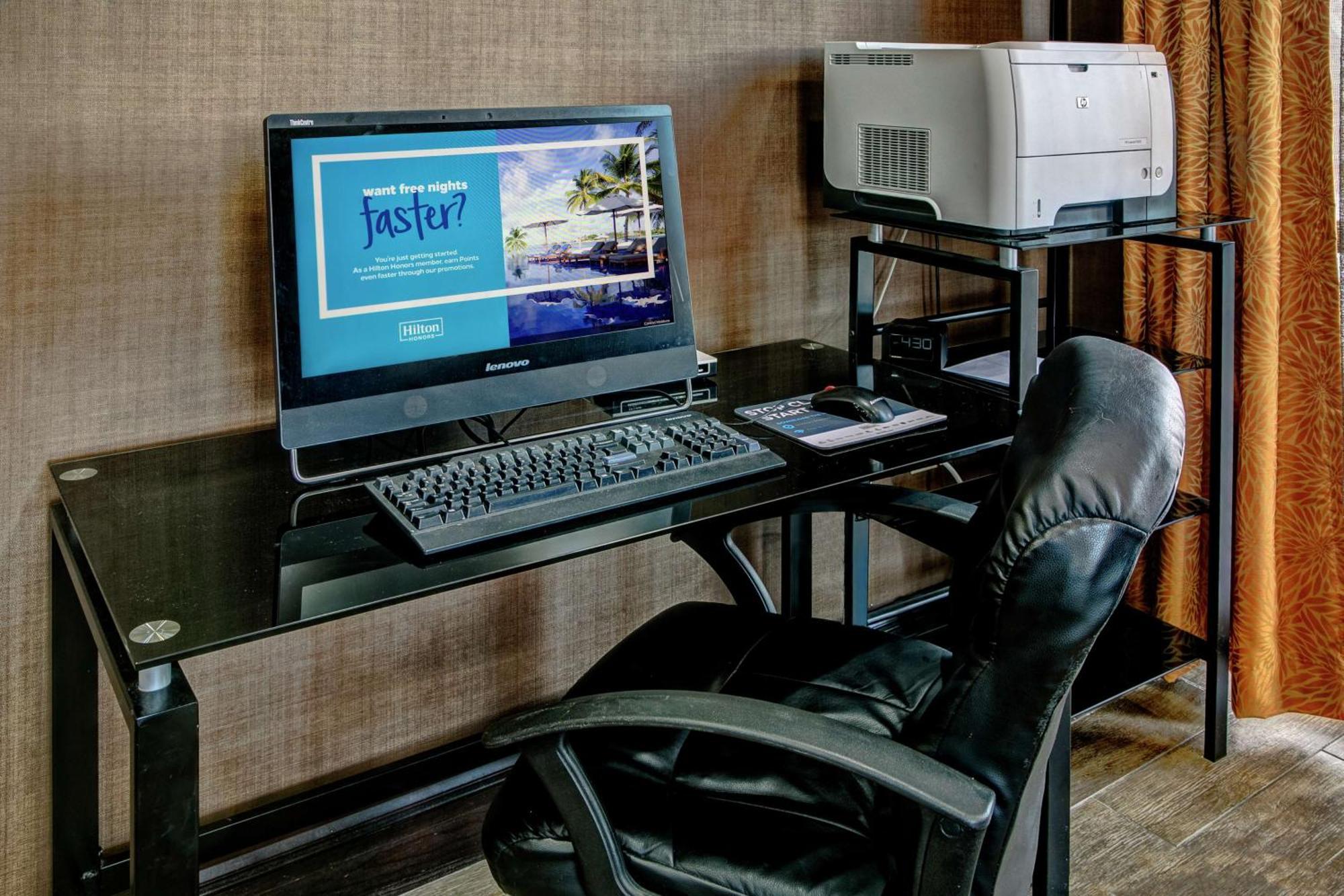 Hampton Inn Tullahoma מראה חיצוני תמונה