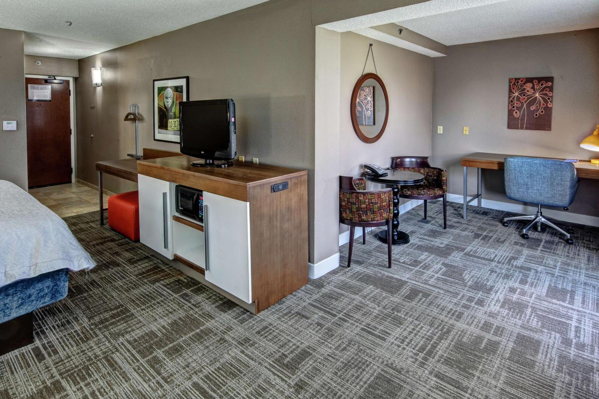 Hampton Inn Tullahoma מראה חיצוני תמונה